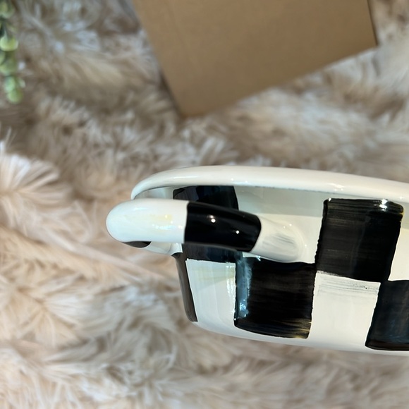 MacKenzie-Childs Small Courtly Check Oval Gratin Enamel Dish - Picture 5 of 14